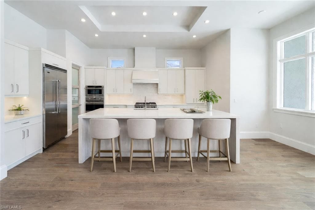 16716 Enclave CIR-7