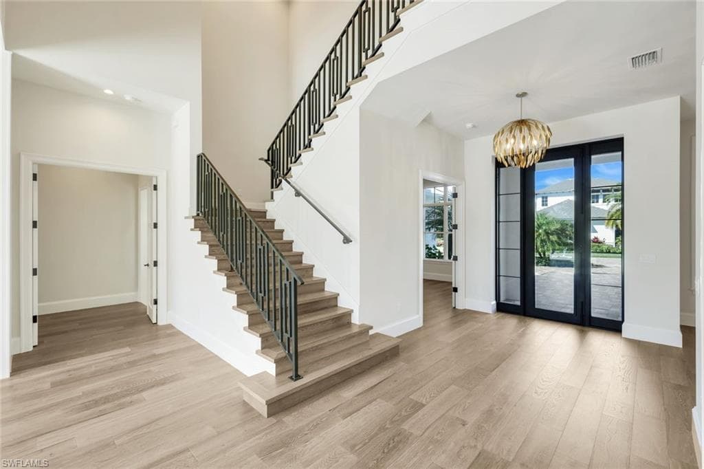 16716 Enclave CIR-21