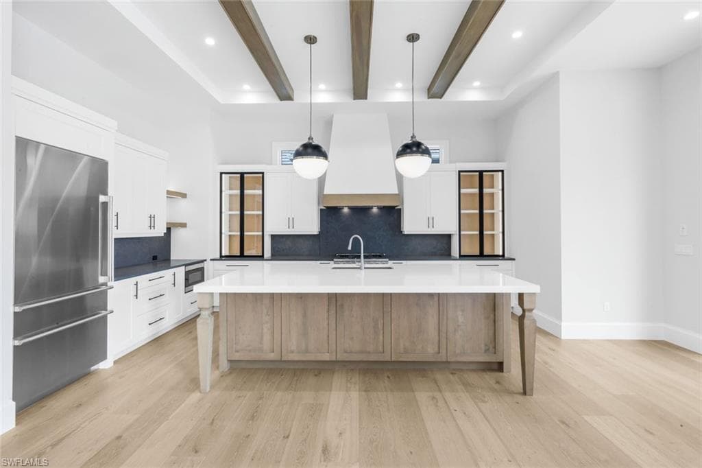16728 Enclave CIR-16