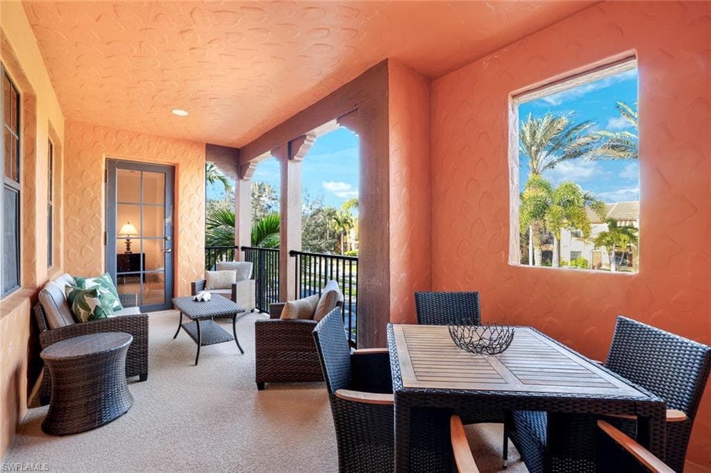 9072 Rialto ST 6302-16