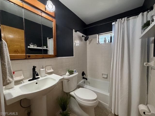 40 Victoria DR-22