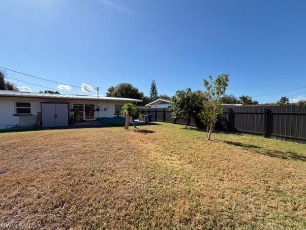 40 Victoria DR-39