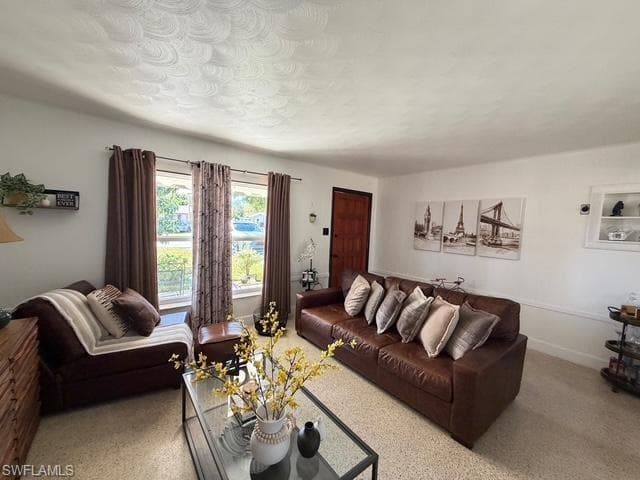 40 Victoria DR-8