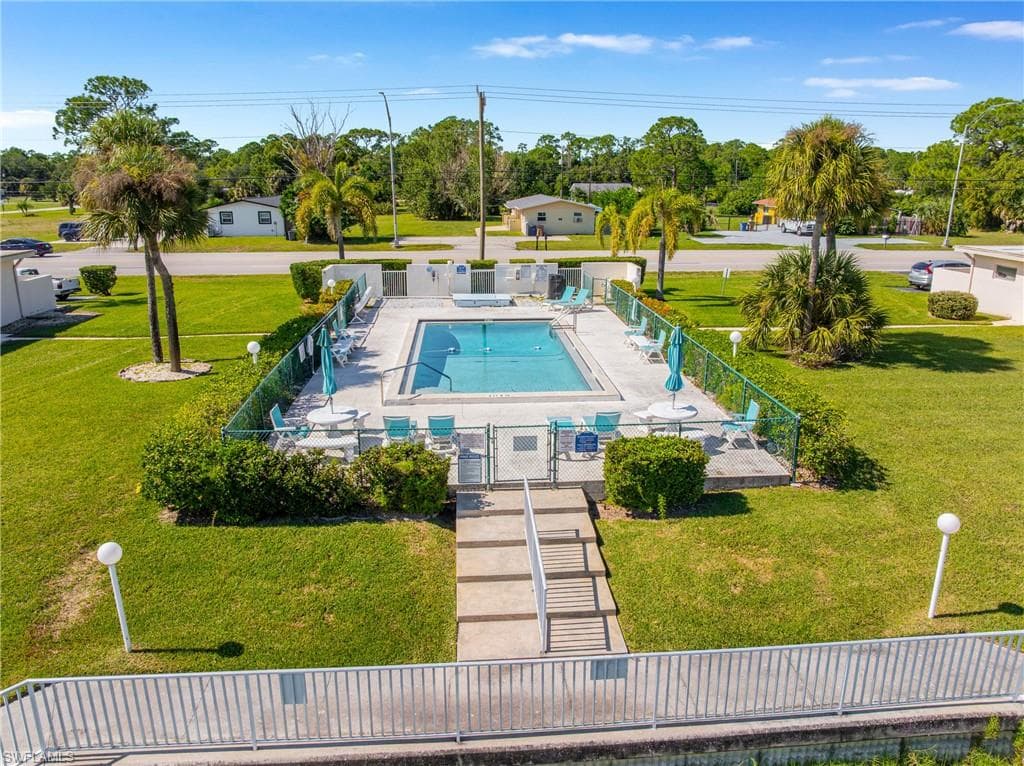 720 Joel BLVD-17