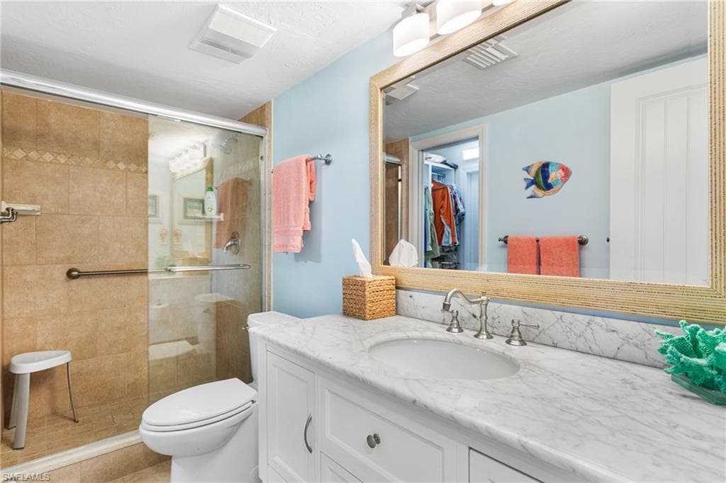 25720 Hickory BLVD 216 B-23