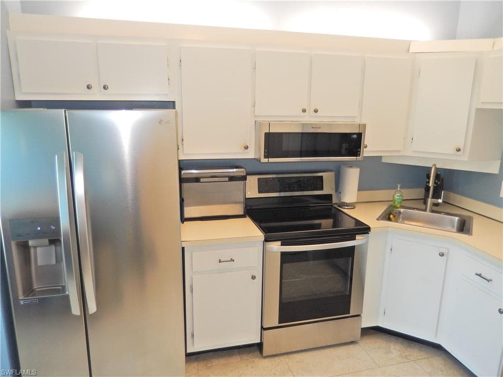 9620 Villa DR 4-9
