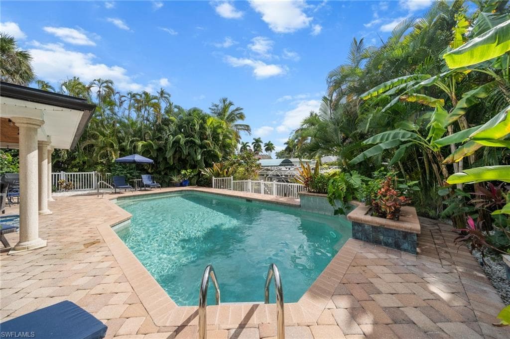 1030 Aqua LN-5