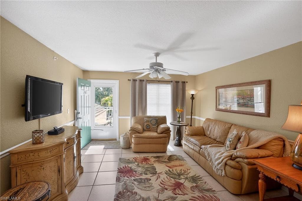 28881 Bermuda Lago CT 202-4