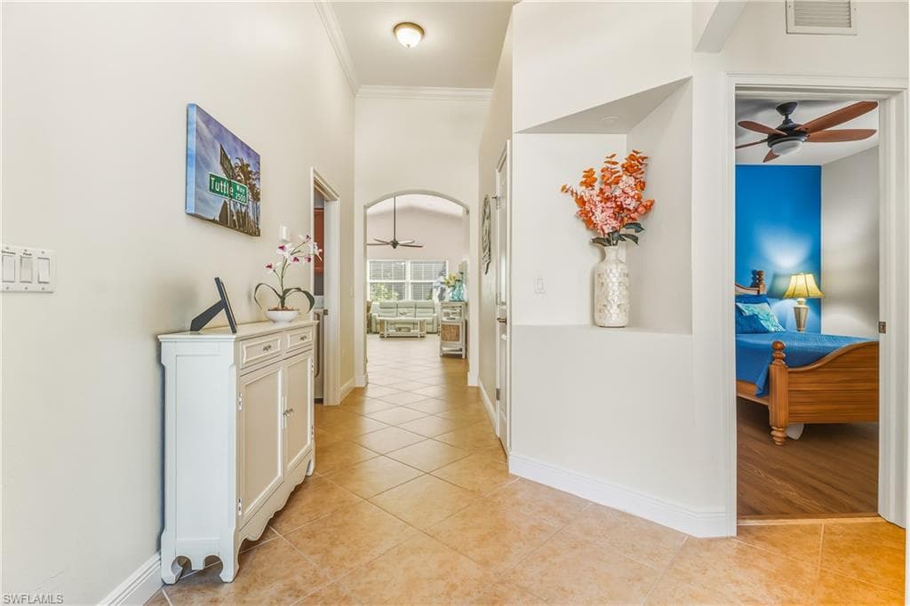 8622 Sumner AVE-5