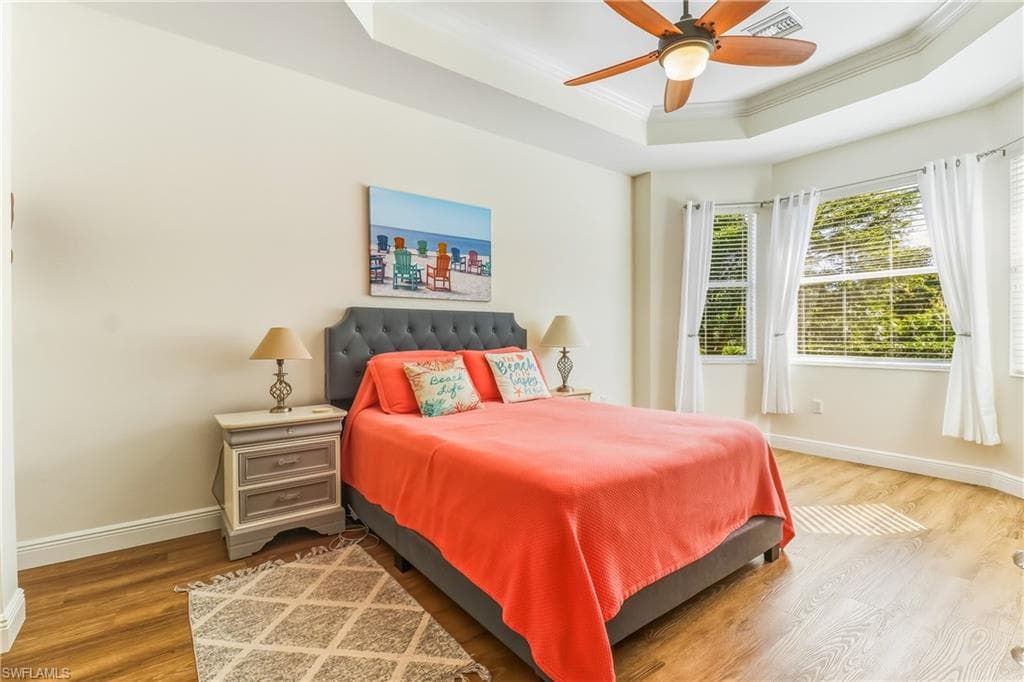 8622 Sumner AVE-20