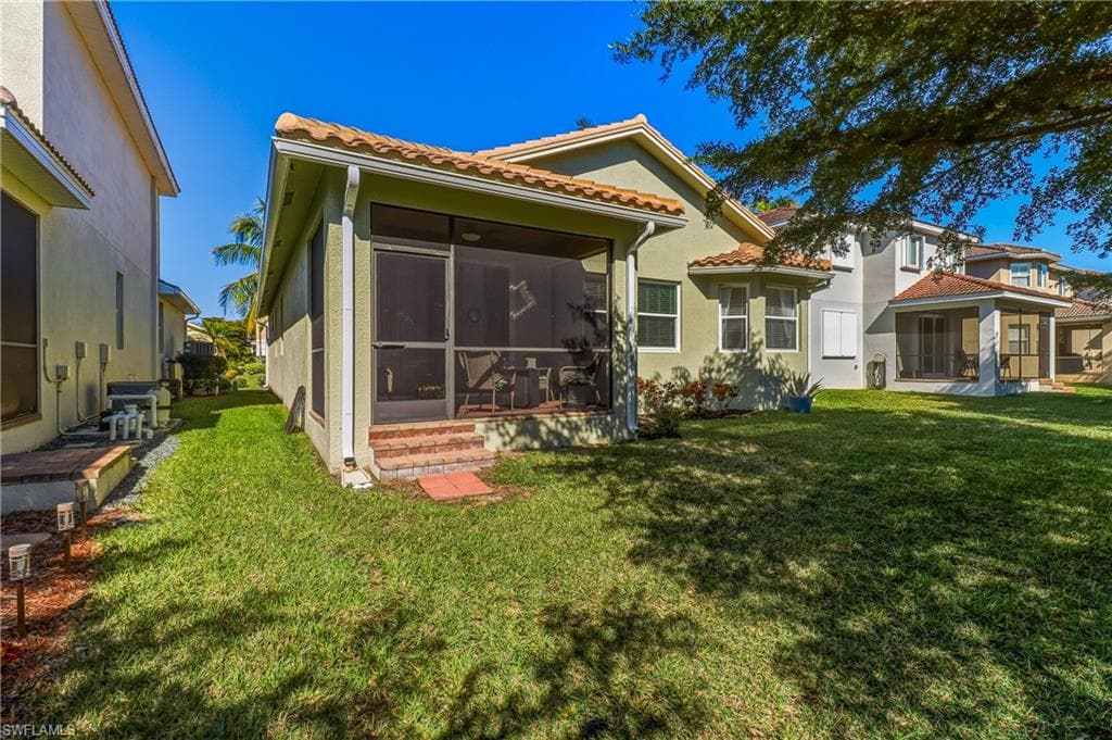 8622 Sumner AVE-37