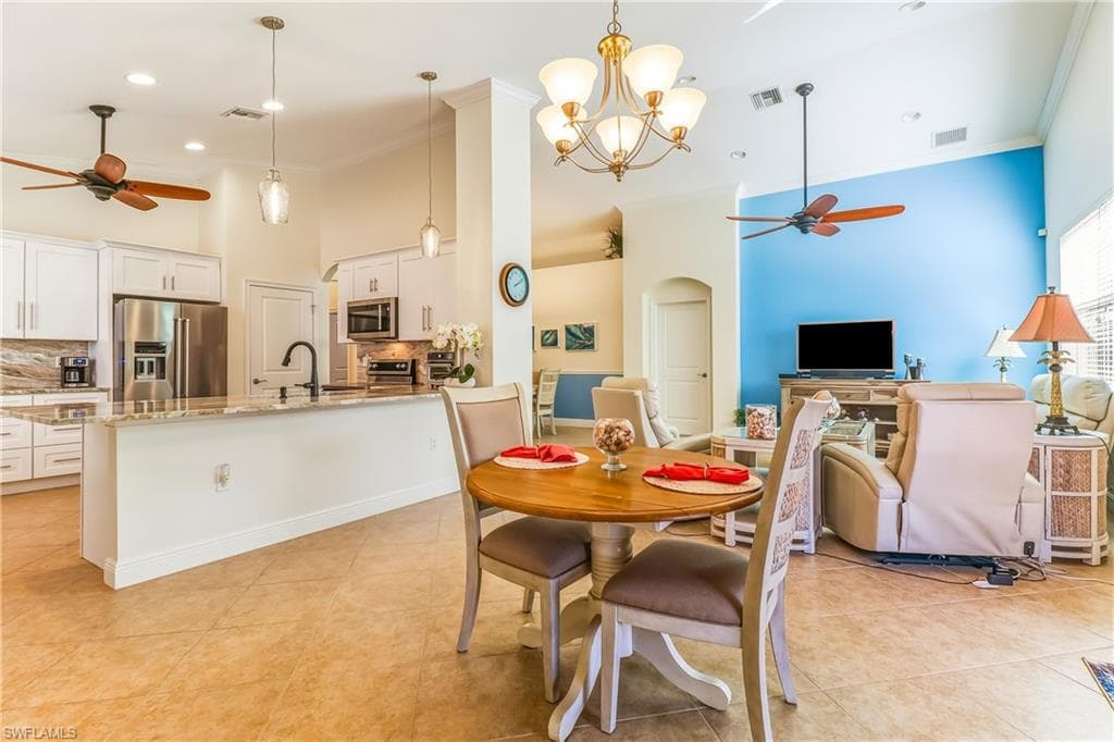 8622 Sumner AVE-15