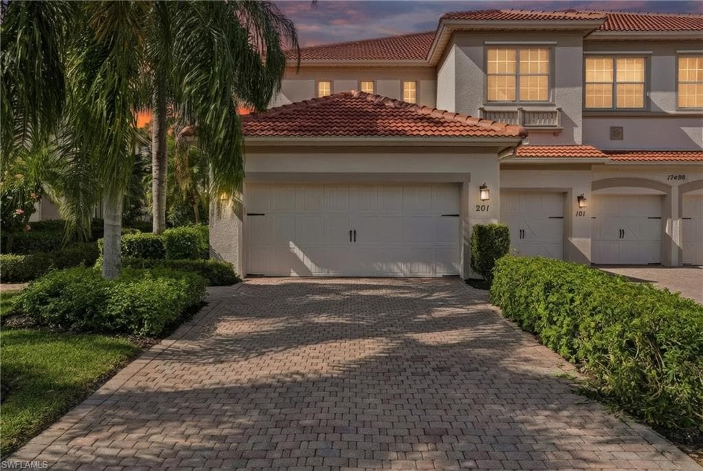 17498 Old Harmony DR 201-1