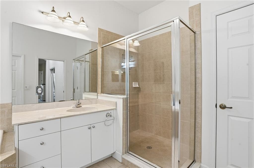 17498 Old Harmony DR 201-18