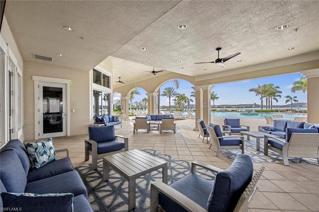 14310 Pine Hollow DR-40
