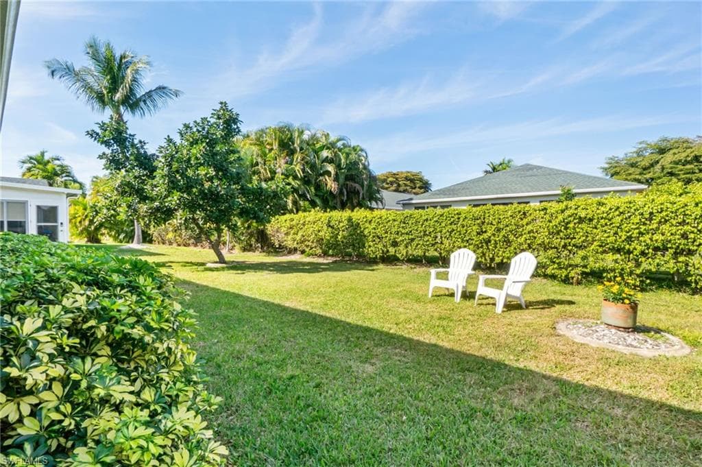 1777 Emerald Cove CIR-30