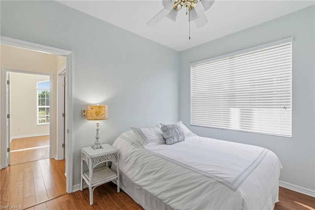 1777 Emerald Cove CIR-25