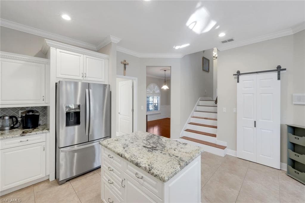 25295 Catskill DR-11