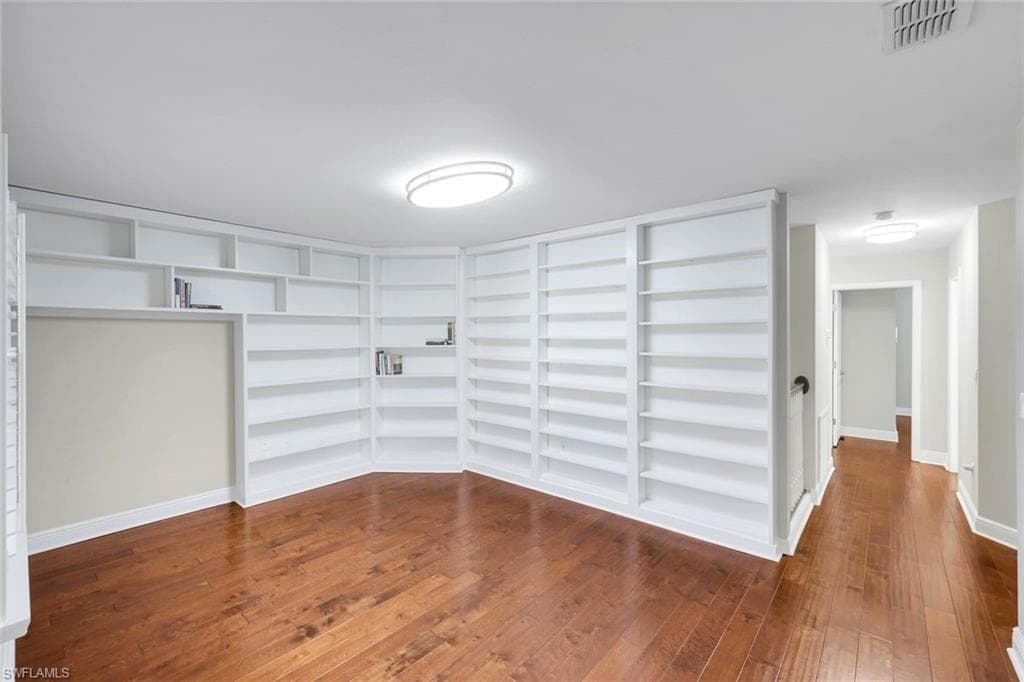 25295 Catskill DR-30