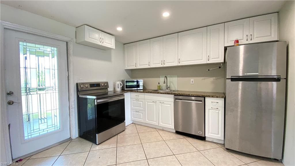 814 109th AVE N-7
