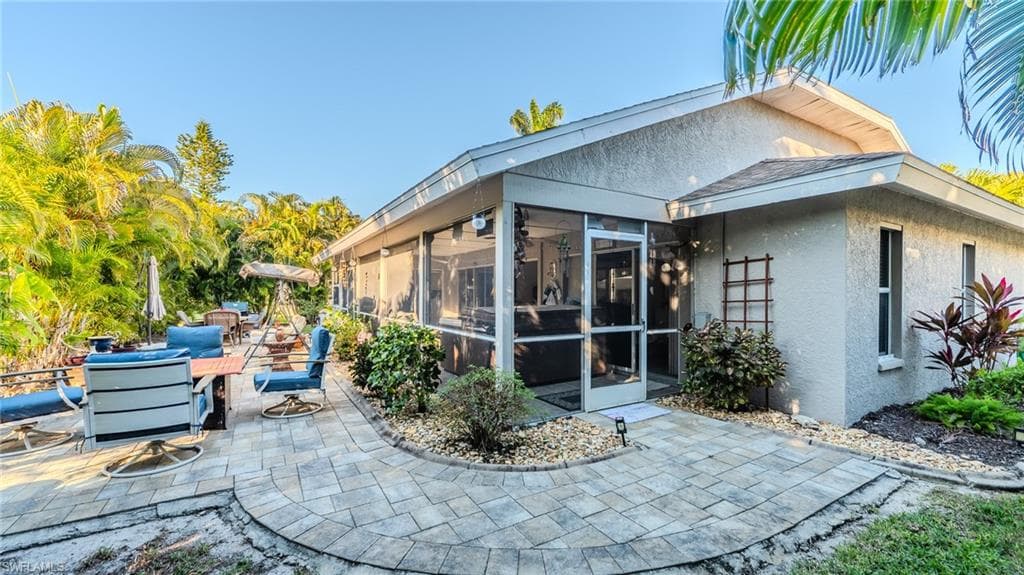 22638 FOREST VIEW DR-8