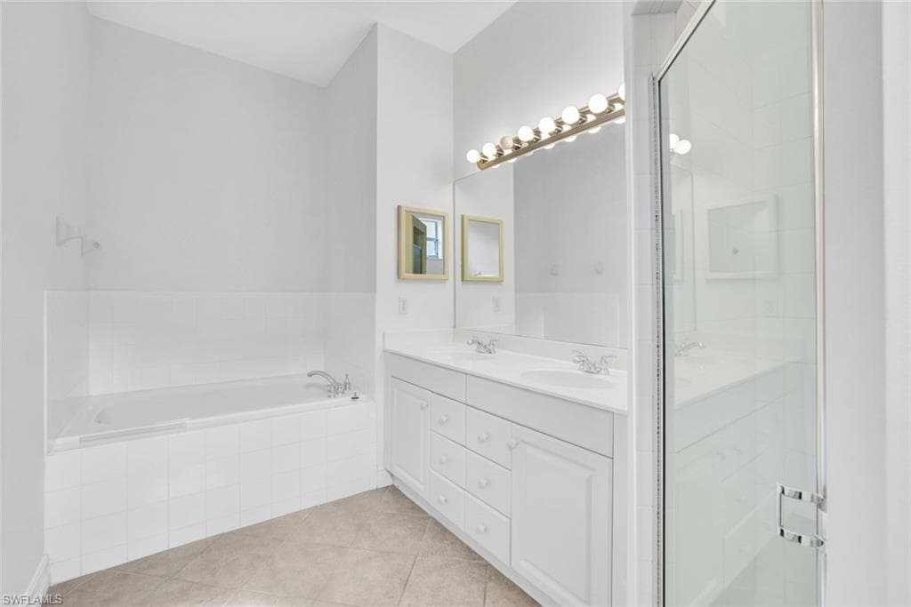 8206 Sanctuary DR 1-23