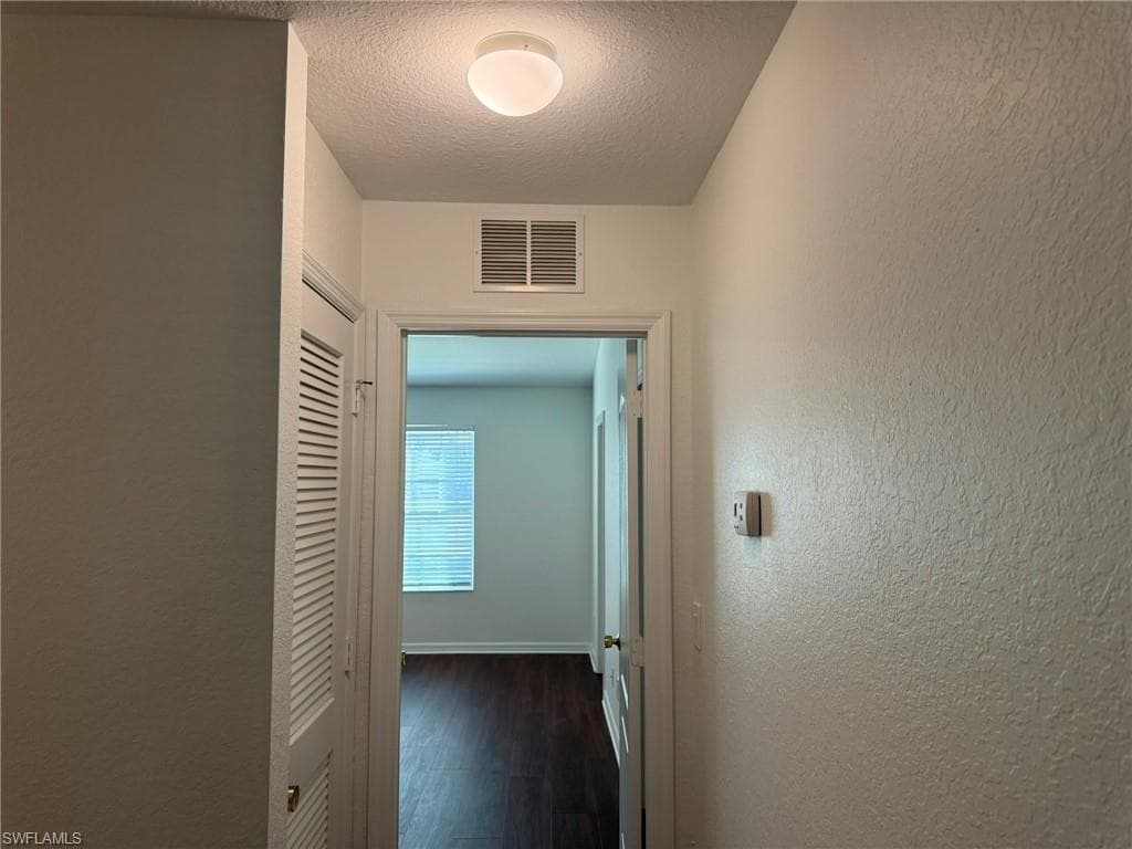 1376 Weeping Willow CT-33