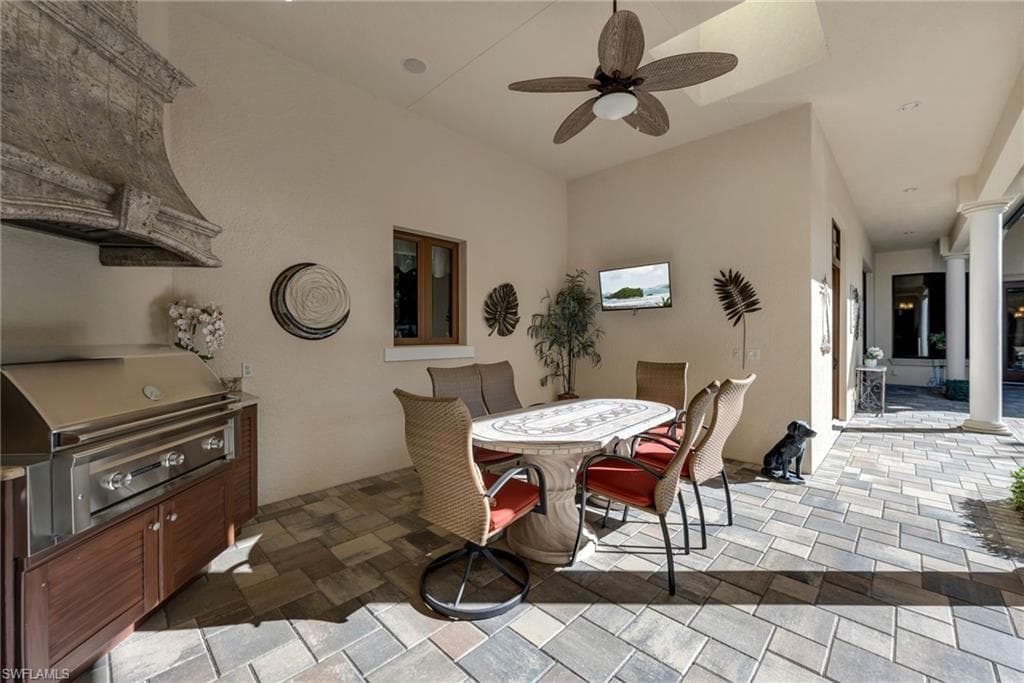 28724 La Caille DR-24
