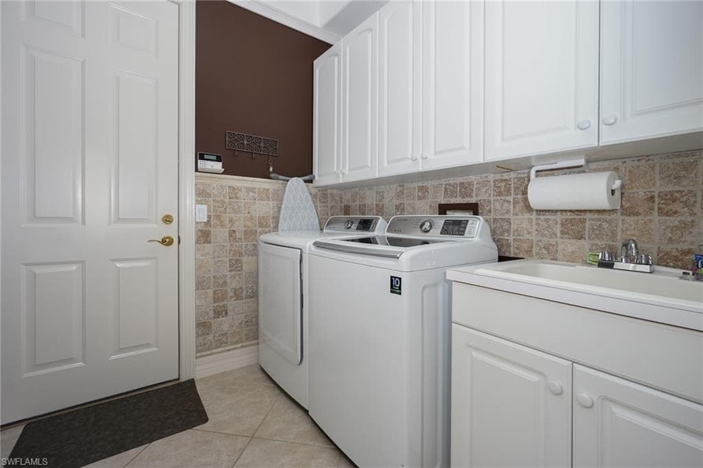 4248 Kensington High ST-12