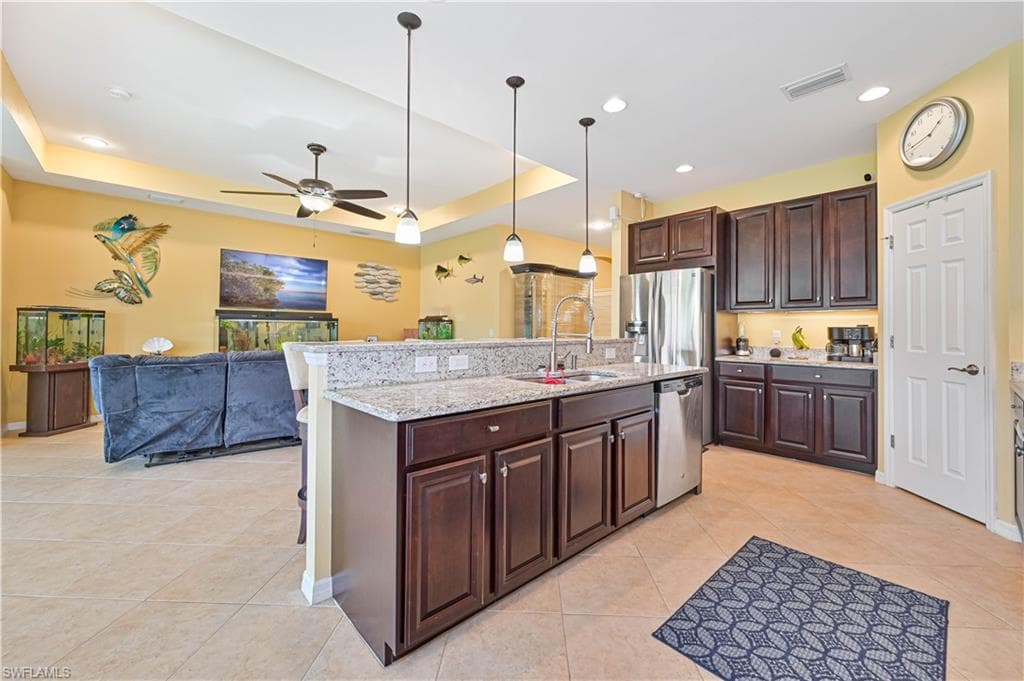 8641 Banyan Bay BLVD-2