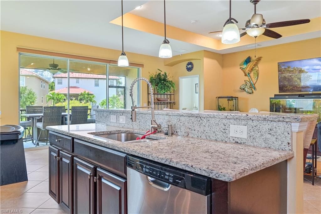 8641 Banyan Bay BLVD-6