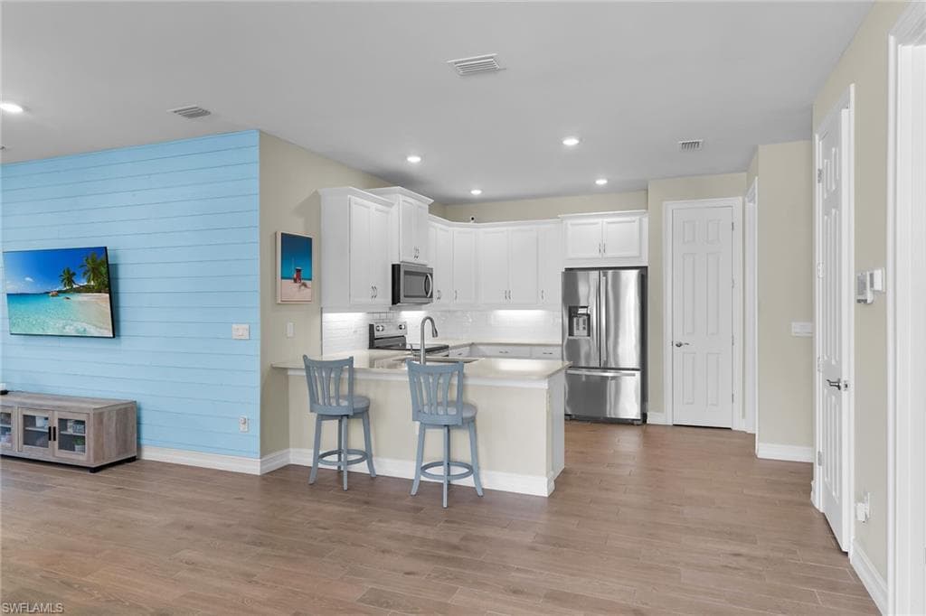 1035 Enbrook LOOP-7