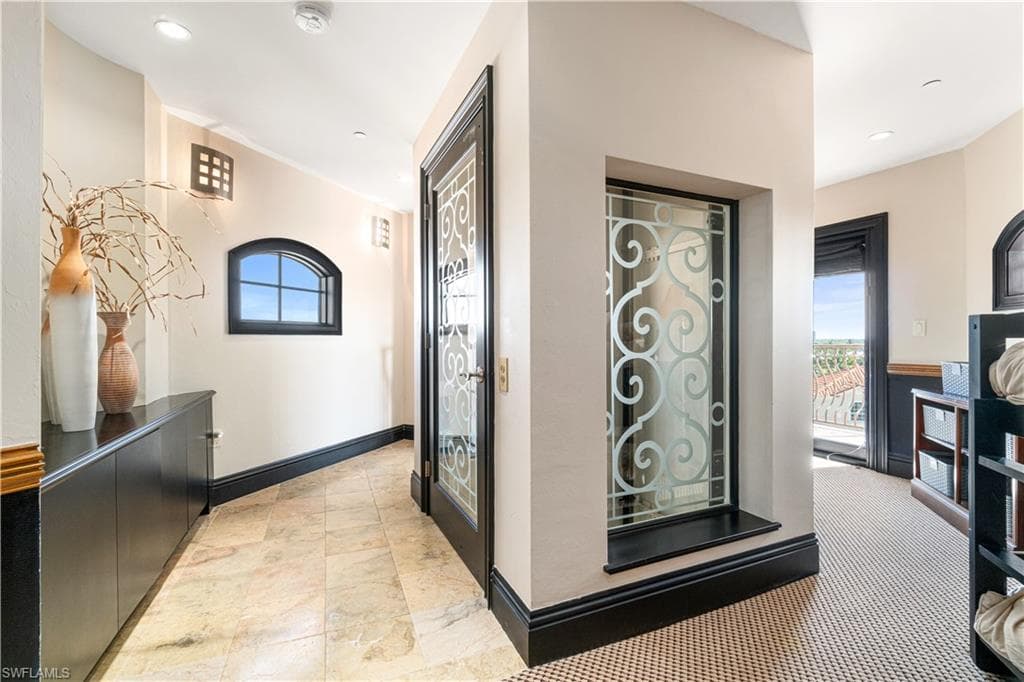 26868 Hickory BLVD-43