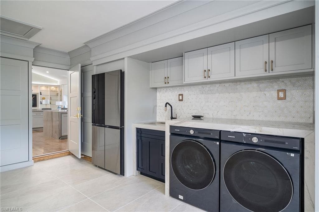 805 Lake Vista CT-30