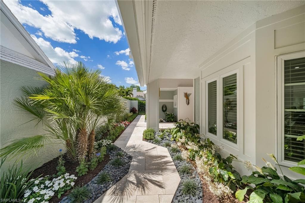 805 Lake Vista CT-11