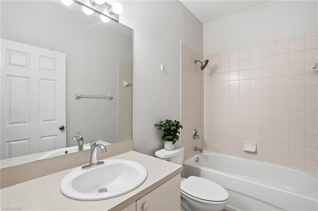 4117 Bellasol CIR 124-22