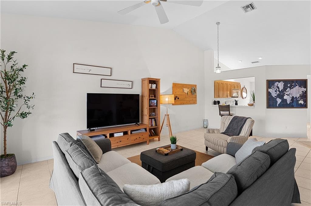 13021 Hamilton Harbour DR S5-28