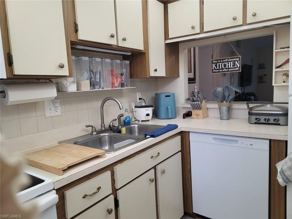 333 Joel BLVD 131-3