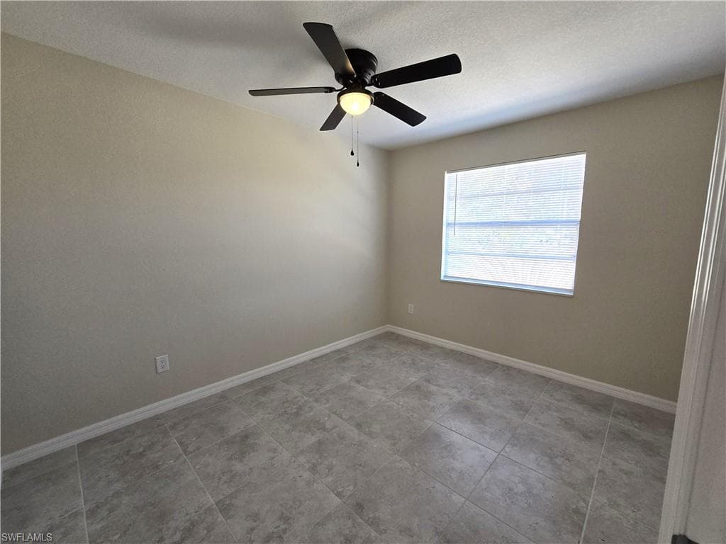 2222/2224 Virginia AVE-10