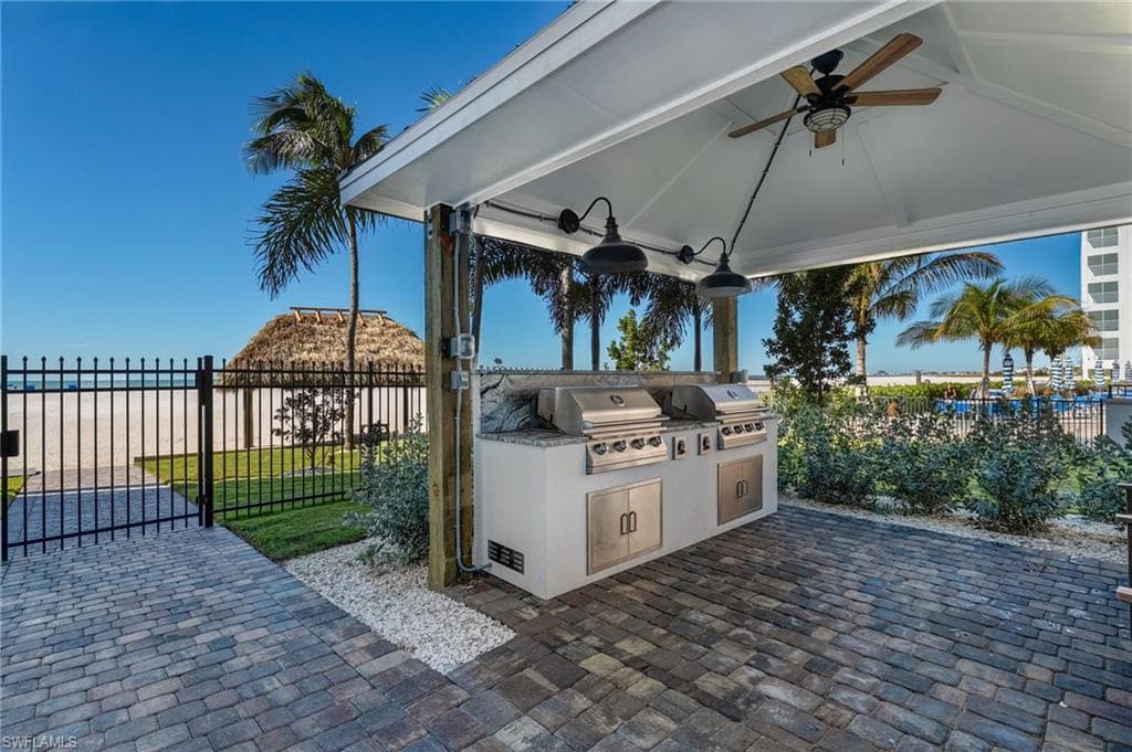 6612 Estero BLVD 1201-31