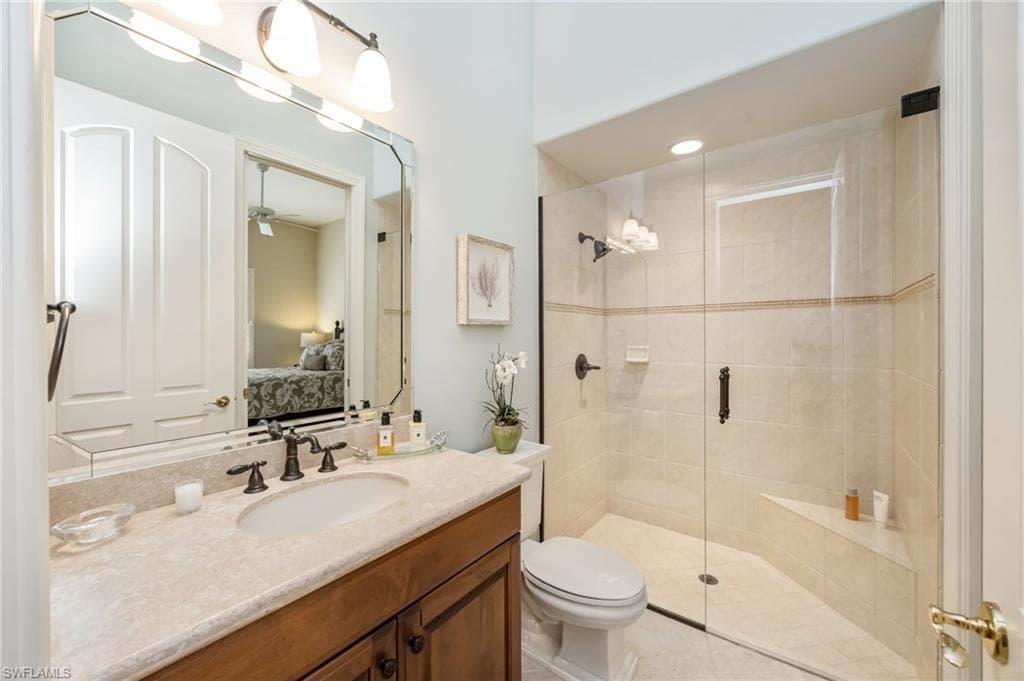 5596 Hammock Isles DR-23