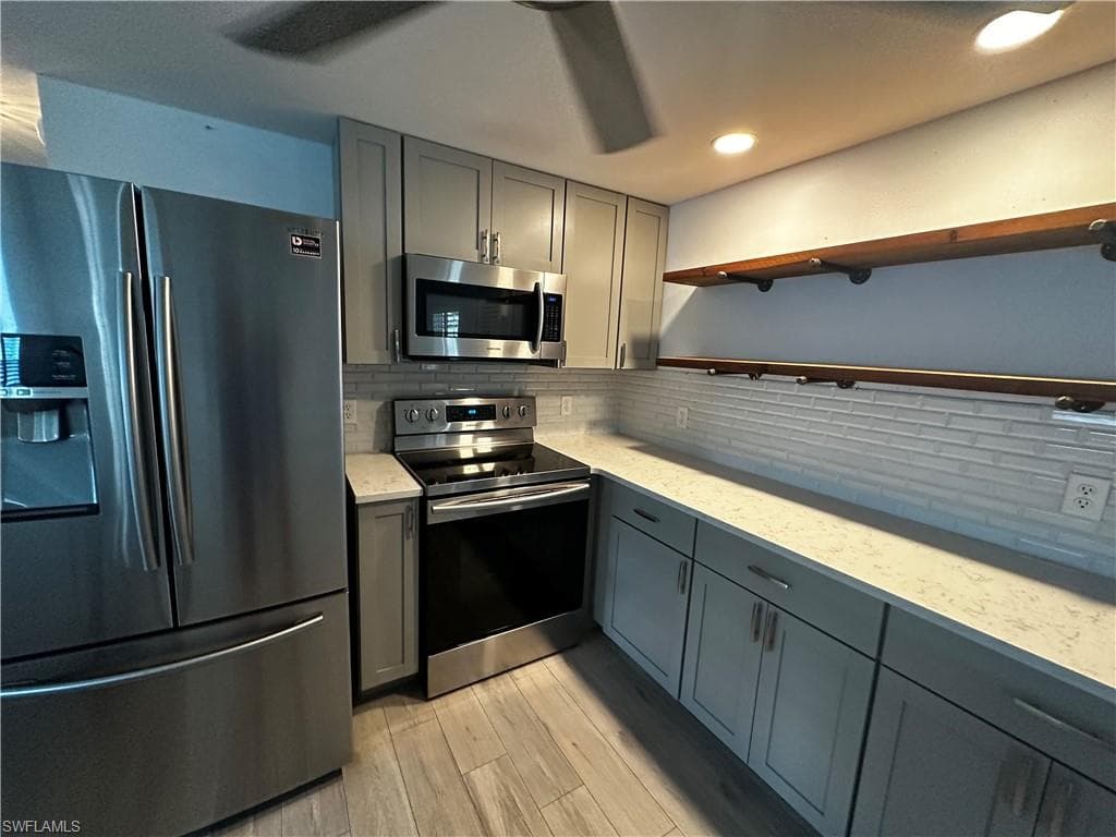 170 Pine Key LN 13-33