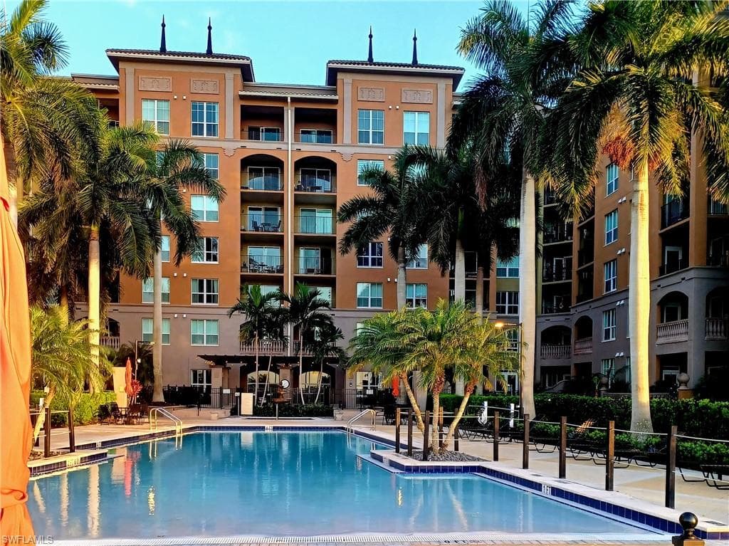 2825 Palm Beach BLVD 416-2