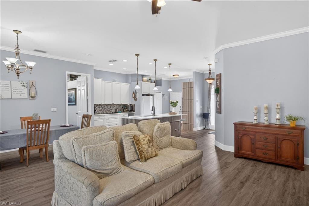 4093 24th AVE SE-10