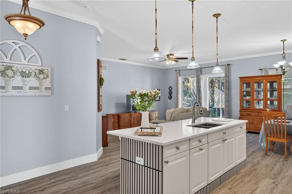 4093 24th AVE SE-8