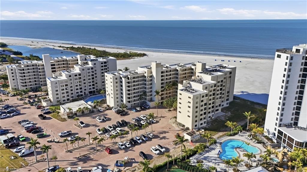 6662 Estero BLVD 508-21