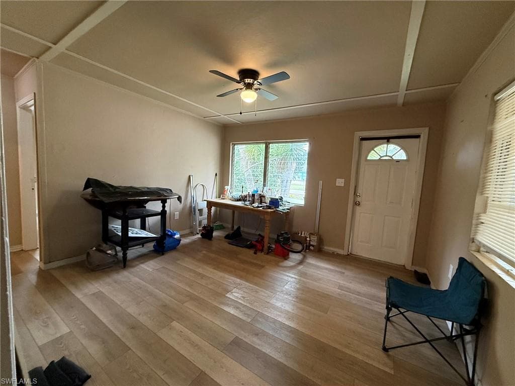 244 Labelle AVE-5