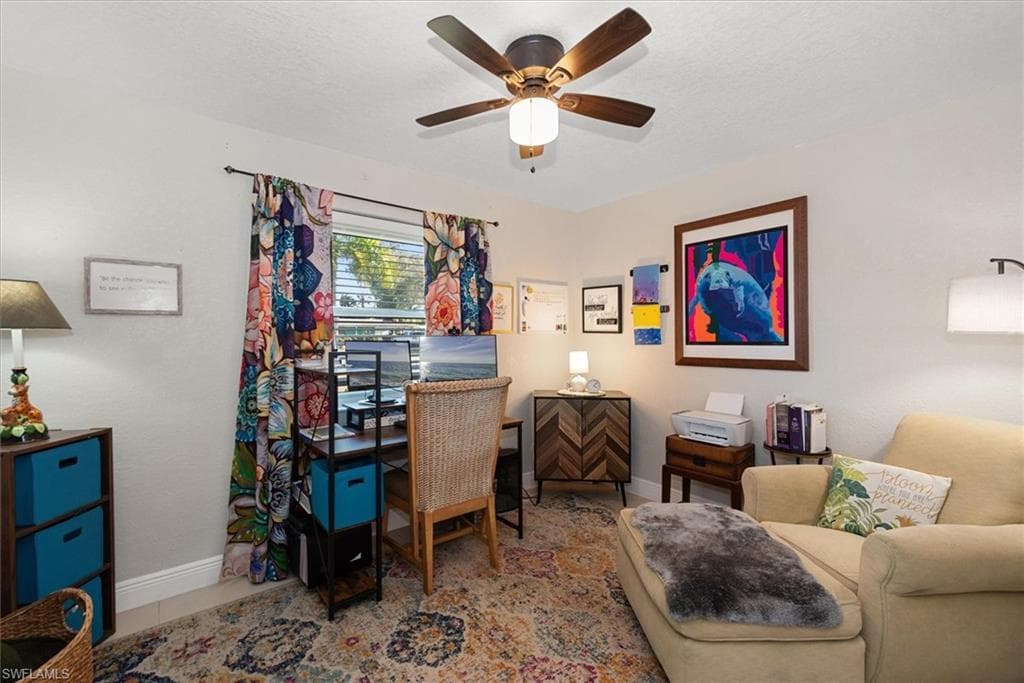 3945 Edgewood AVE-11