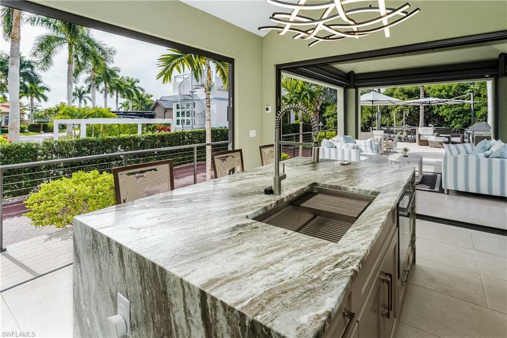 13323 Snook CIR-25