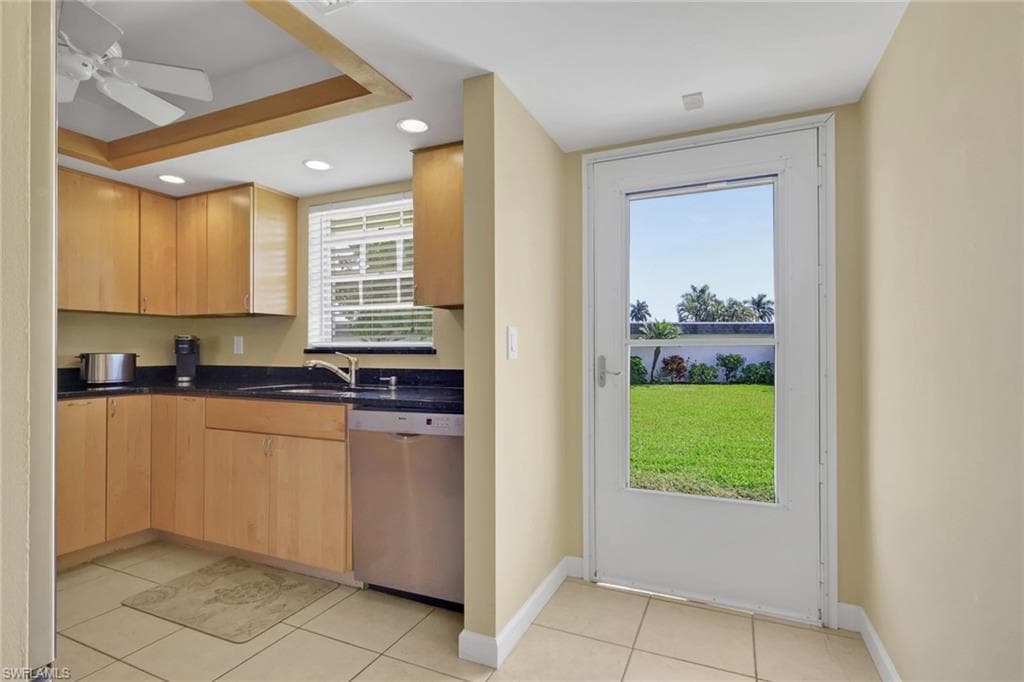 315 Saint Andrews BLVD C5-3